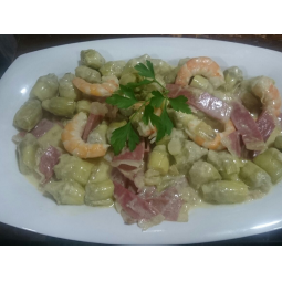 Revuelto de setas, gambas y...