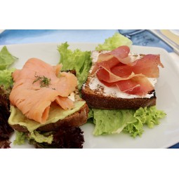 Tosta de tronco de atún con...