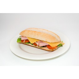 Bocadillo de jamón y queso